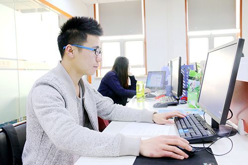 武汉旅烨梅跃进:网页设计师的必备素质